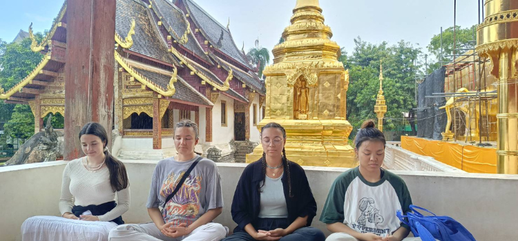 
                      Thailand Service Learning Program
                      