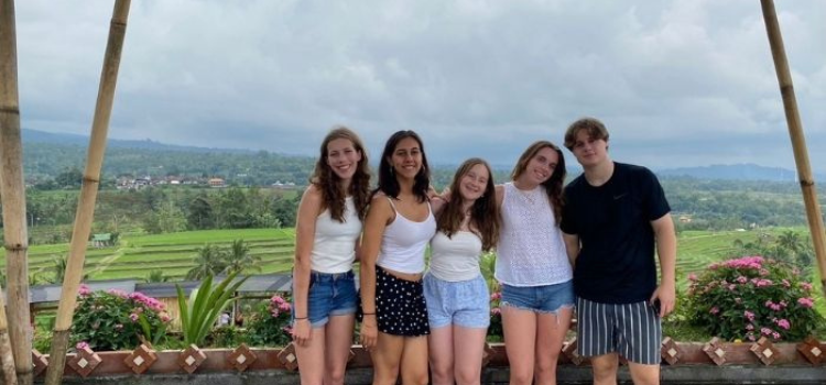 
                      Bali Service Learning Program
                      