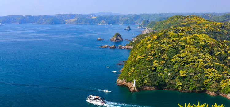 
                      Japan add on: Wakayama - Temple Stay, Kumano Kodo and Homestay Experience
                      